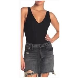 NEW Abound Black Ribbed Knit Stretchy V Neck Bodysuit Size Small